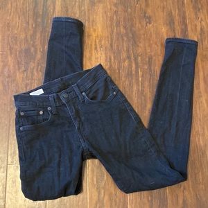 Levis Skinny Taper Jeans
